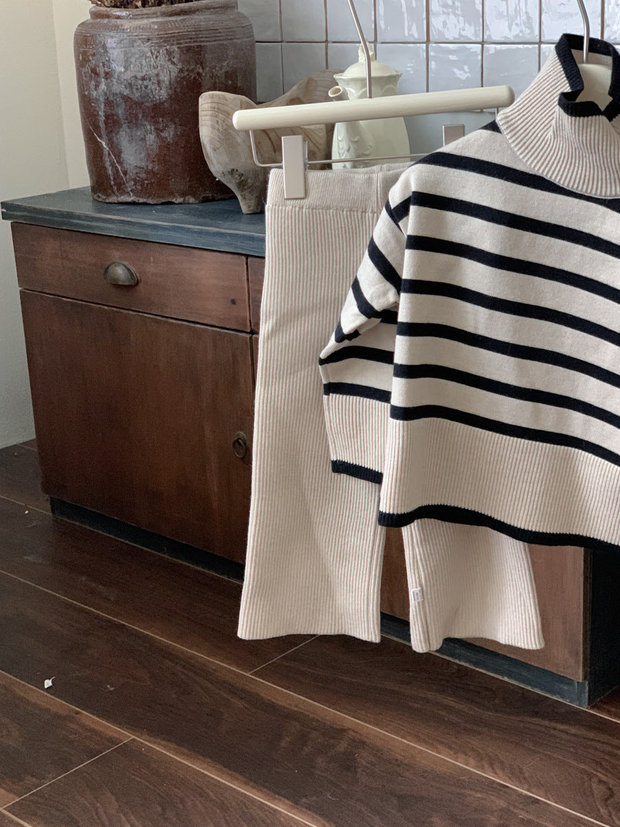 Children’s Turtleneck Pullover & Wide-Leg Pants Set