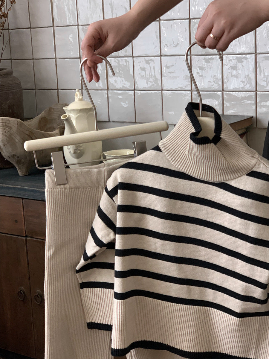 Children’s Turtleneck Pullover & Wide-Leg Pants Set