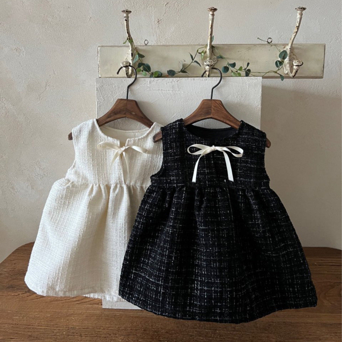 South Korea-Inspired Girls’ Classic Bow Sleeveless Dress