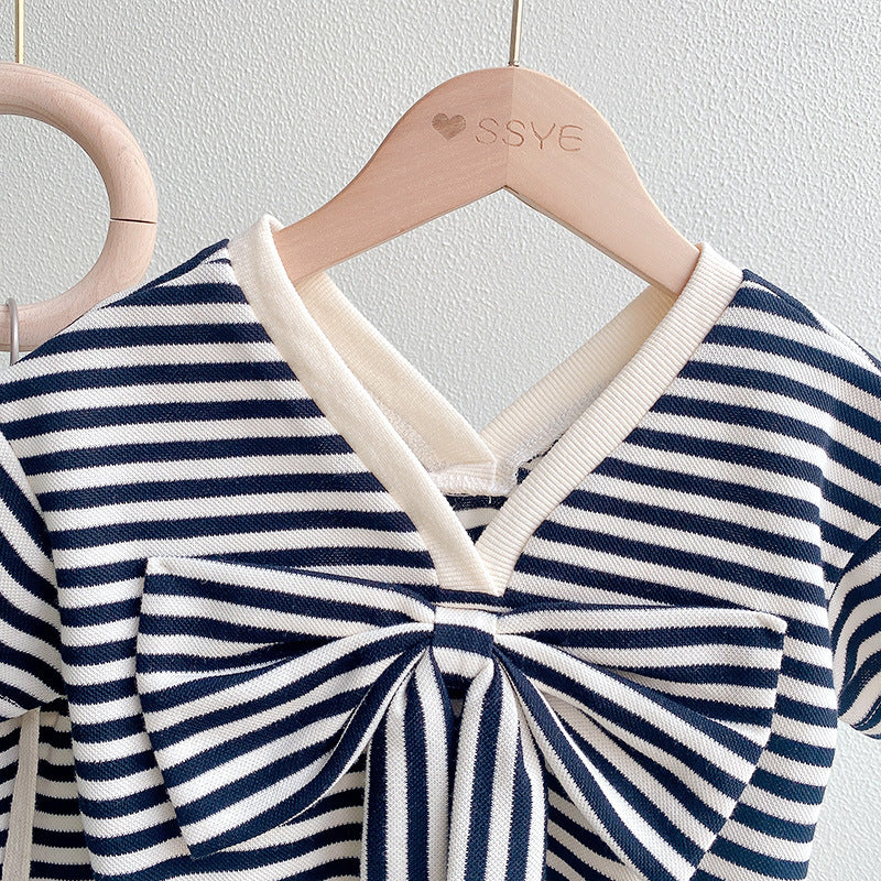 Girls’ 2-Piece Summer Set – Bow Accent Top & Striped Shorts